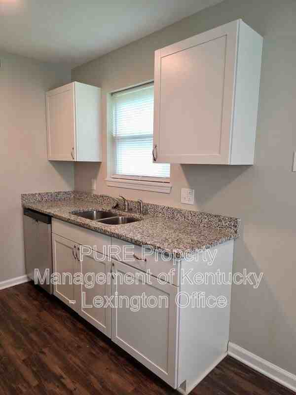 3793 Camelot Dr #A - Photo 6 of 16