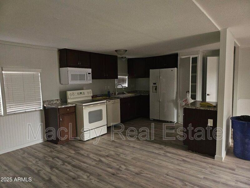 720 S 97th Pl - Photo 2 of 12