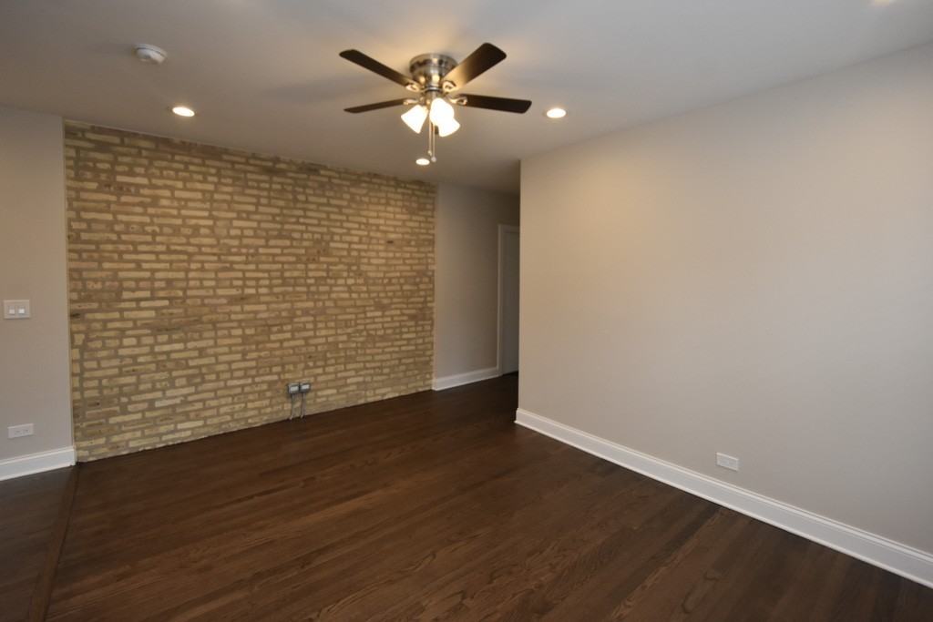 1434 W Farragut Ave #3D - Photo 7 of 20
