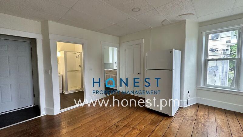 30 Sewall St #2 - Photo 3 of 8
