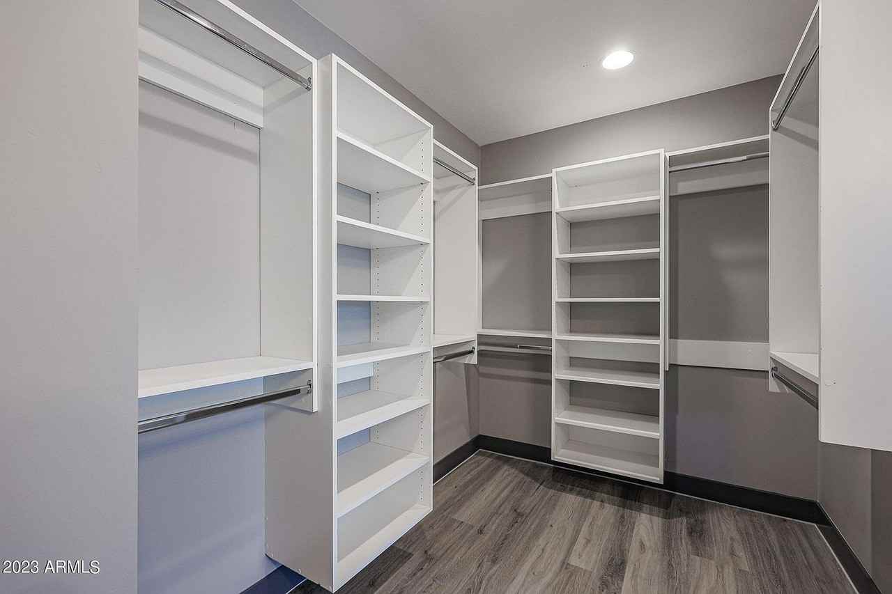 924 E Old Southern Ave #1 - Photo 6 of 24