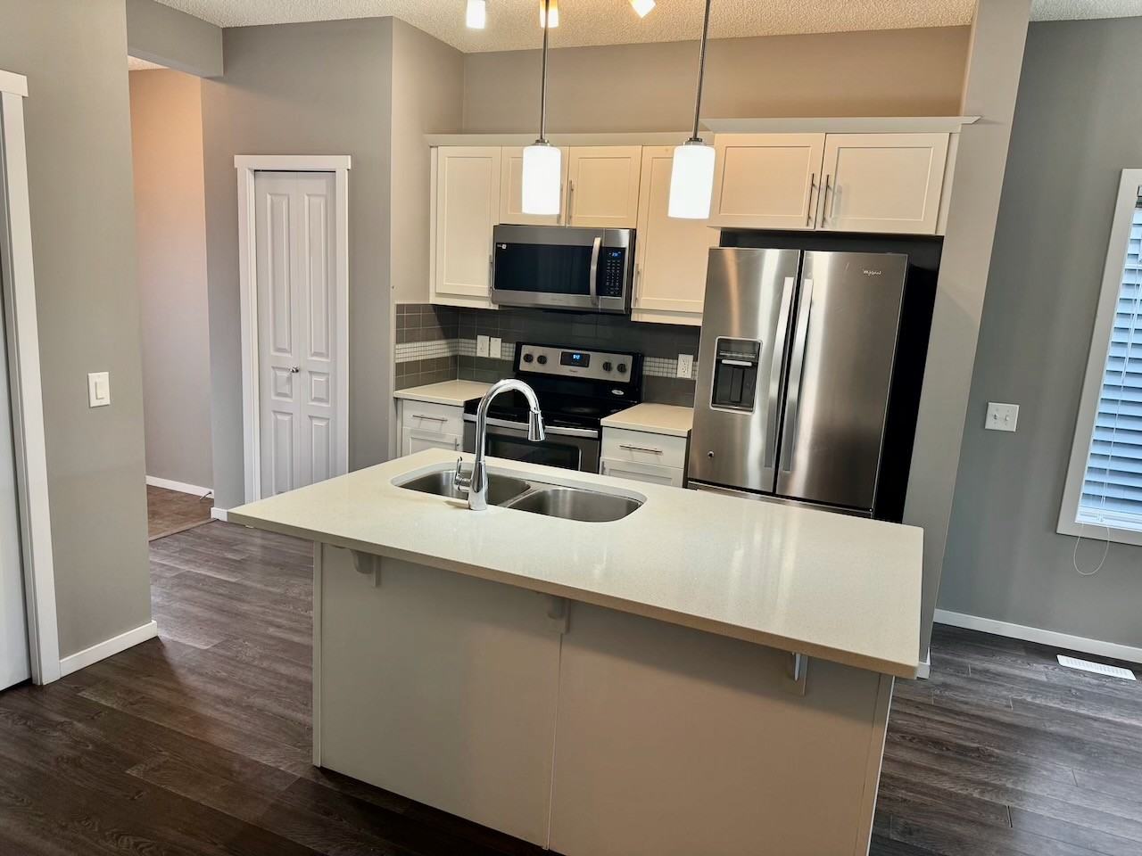 8100 217 St Nw - Photo 4 of 26