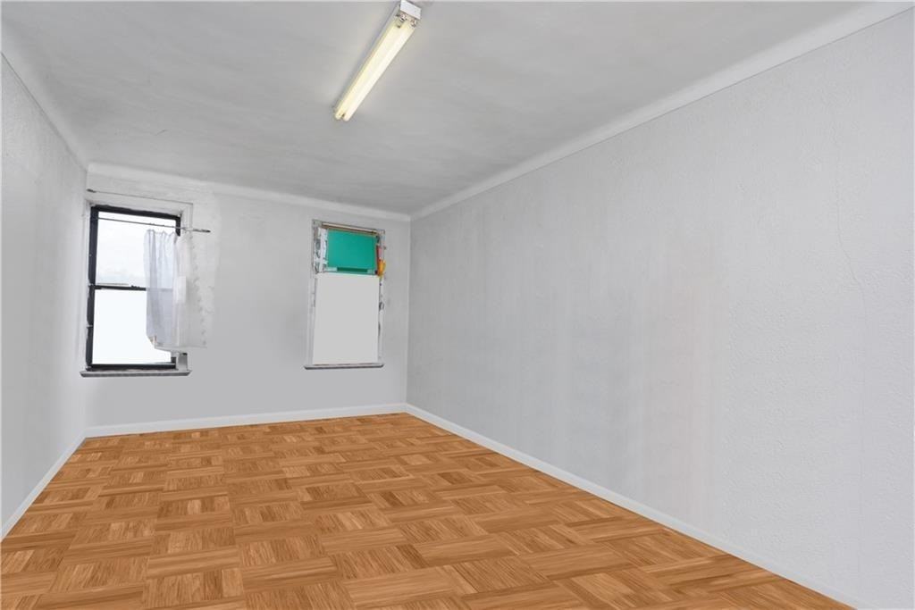 1543 W 1St St - Photo 3 of 8