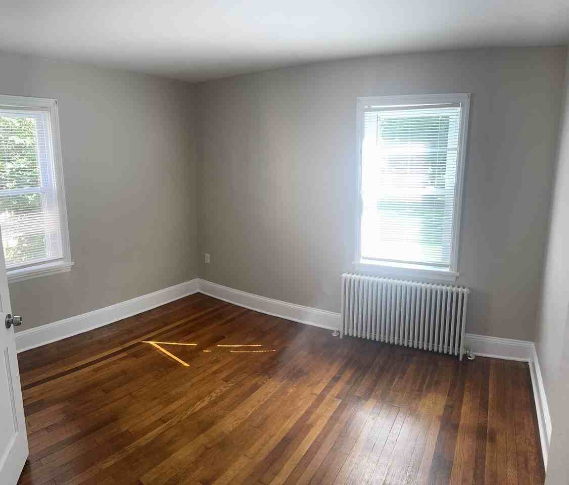 19 Oakland Ave - Photo 2 of 14