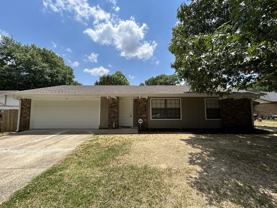 13 Northwood Dr - Photo 1 of 1