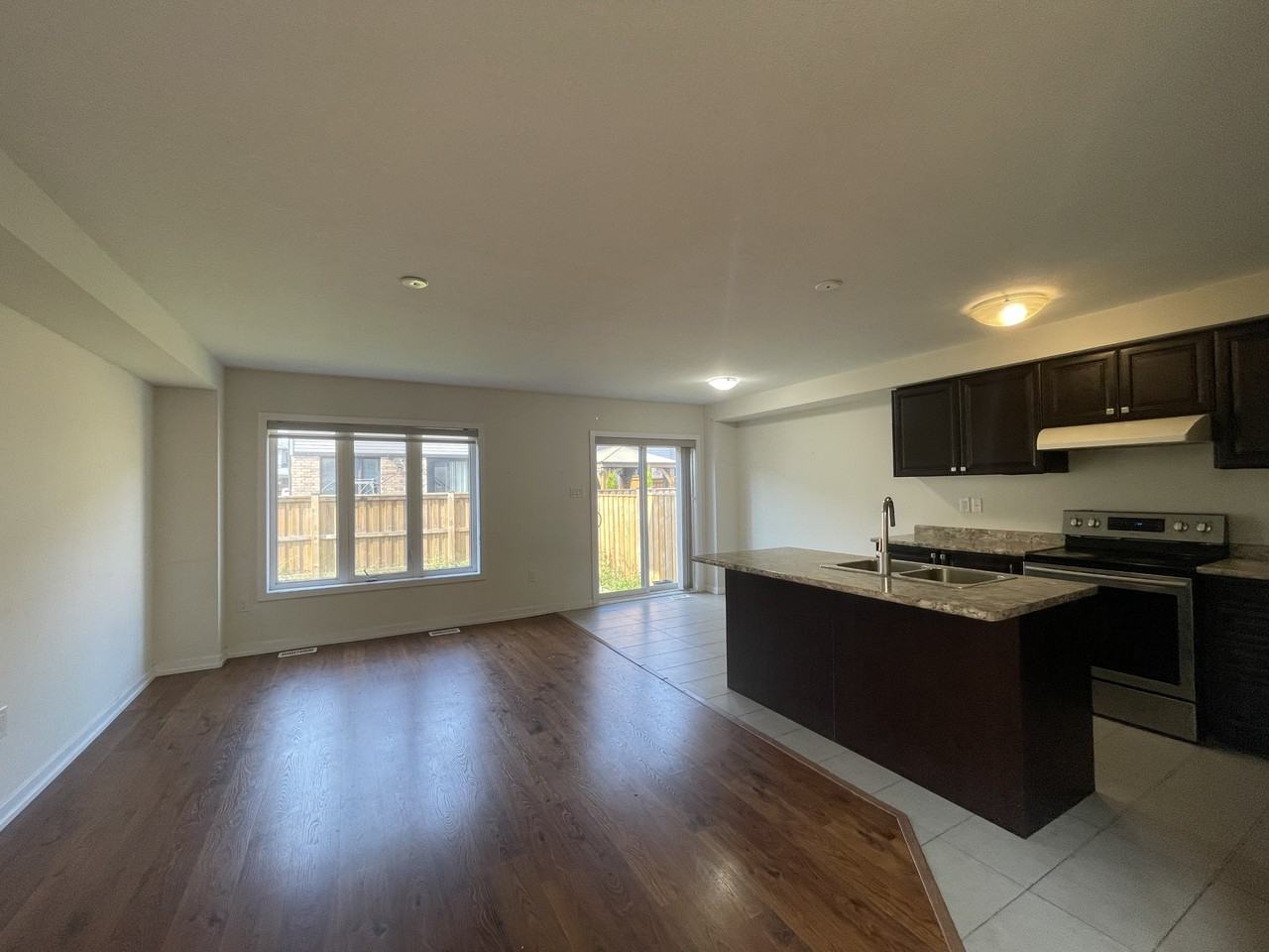63 Bedrock Dr - Photo 3 of 26