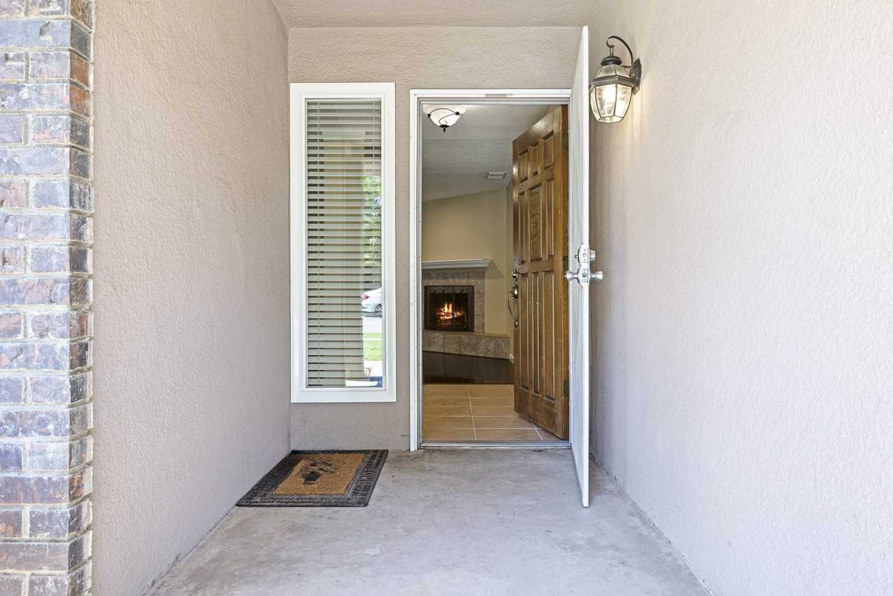 7433 N 5th St #NA - Photo 3 of 32