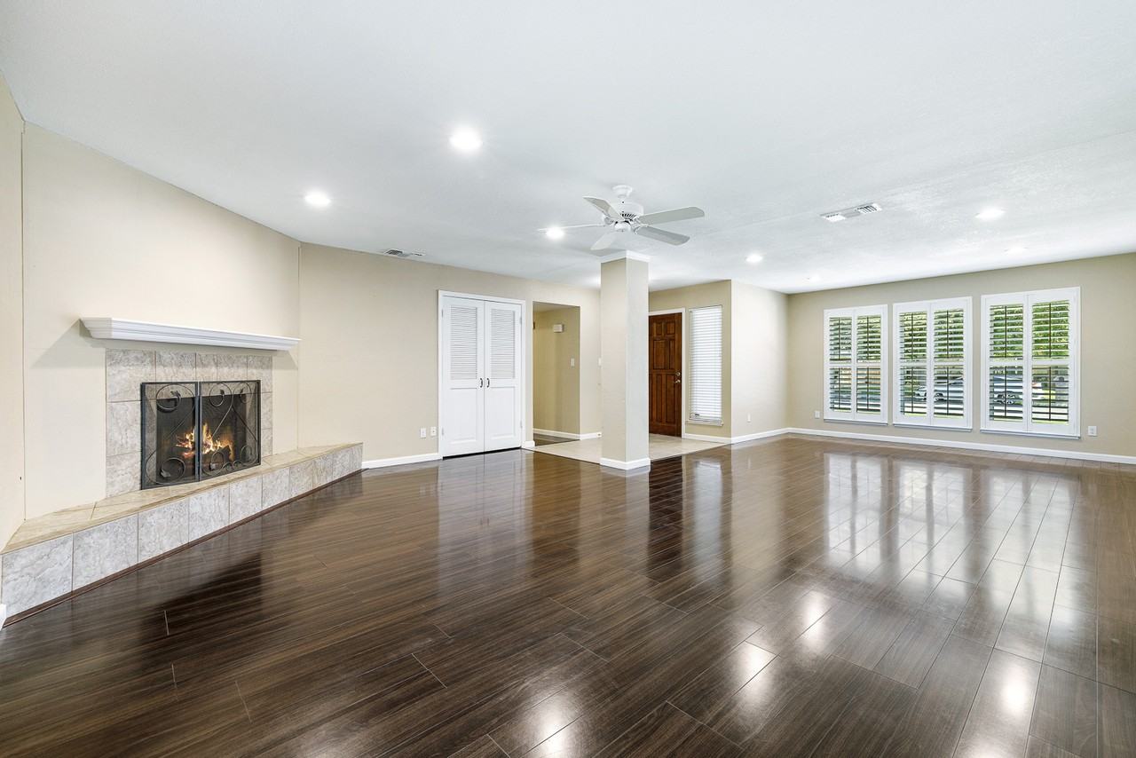 7433 N 5th St #NA - Photo 4 of 32