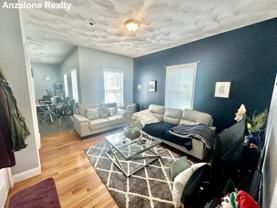 125 Bow St #1R - Photo 1 of 1