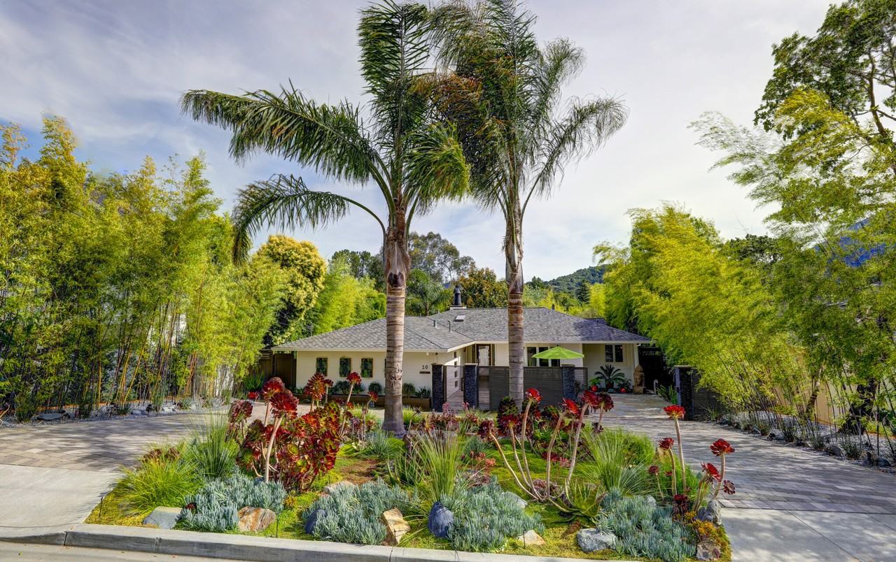 10 Fay Dr - Photo 2 of 50