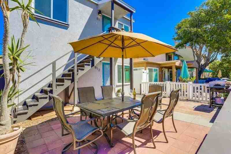 812 Island Court #812 - Photo 2 of 24