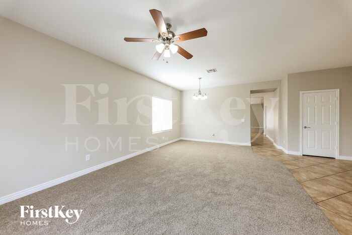 5737 W Pedro Ln - Photo 2 of 16