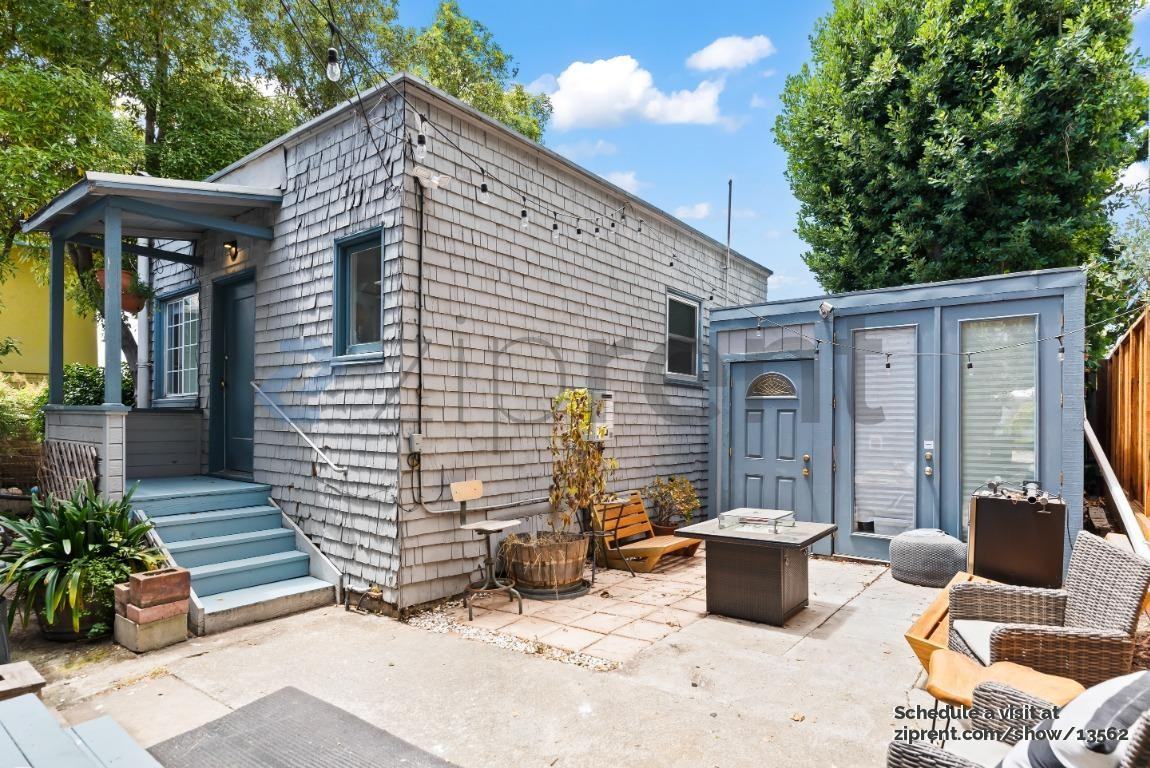 5371 Manila Ave - Photo 2 of 19