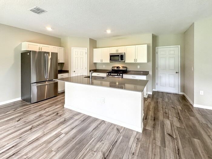 7763 Depot Loop - Photo 2 of 34