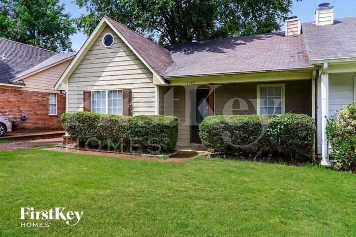 5582 Oak Branch Cir N - Photo 2 of 15