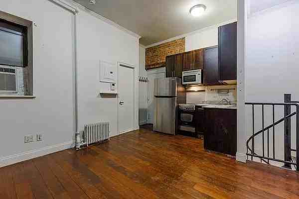 Broome St #GRA - Photo 2 of 20