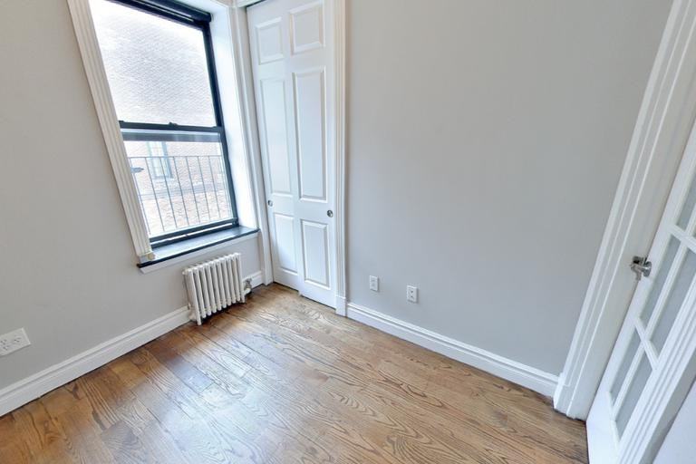 Mott St #19 - Photo 3 of 5