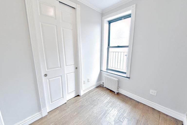 Mott St #19 - Photo 4 of 5