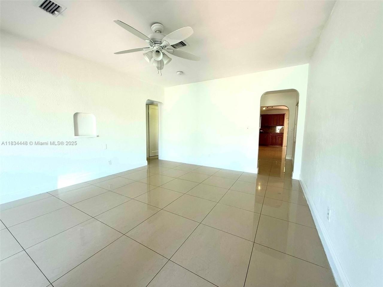 34 E 15th St - Photo 2 of 14