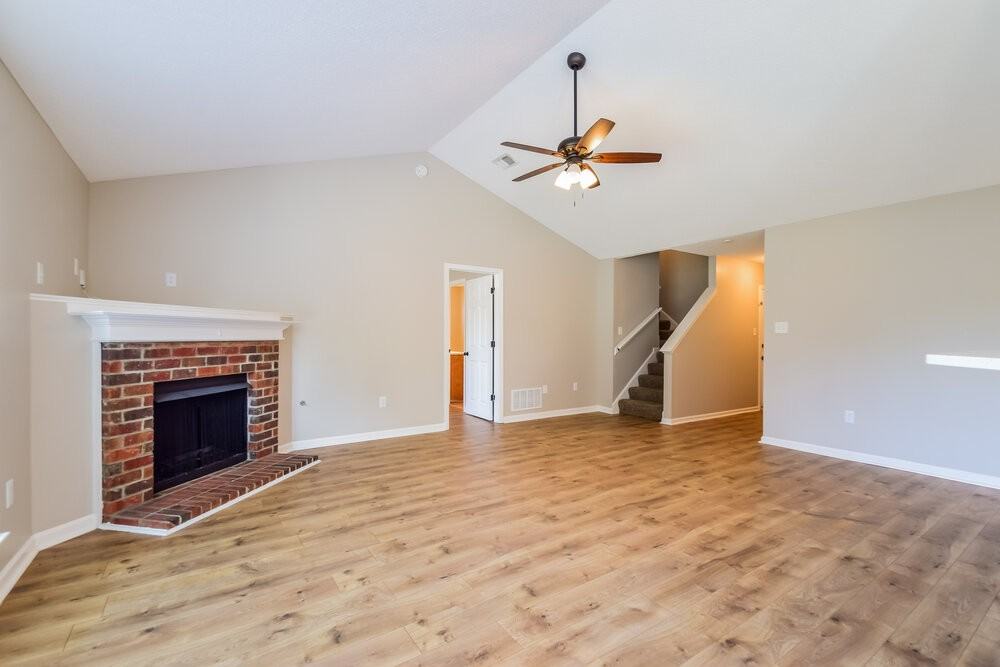 1720 Avery Cv - Photo 5 of 17