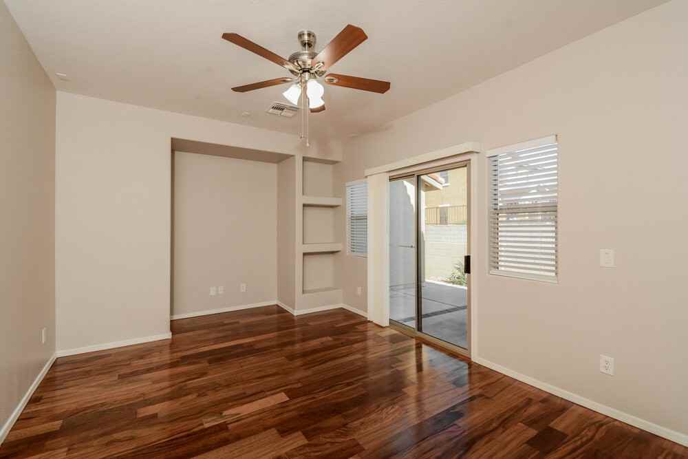 14208 W Country Gables Dr - Photo 4 of 17