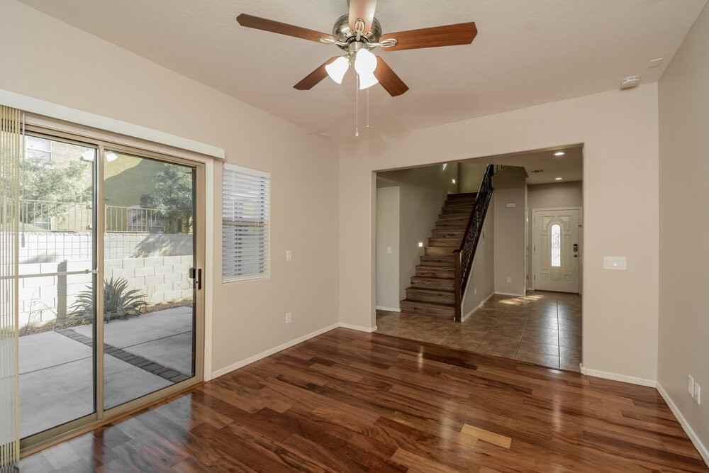 14208 W Country Gables Dr - Photo 5 of 17