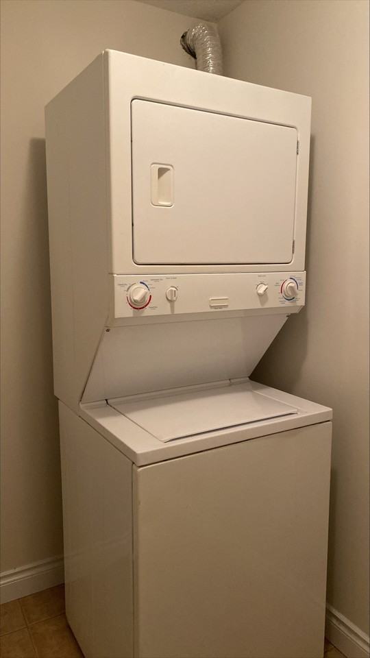 4910 50 St - Photo 7 of 12