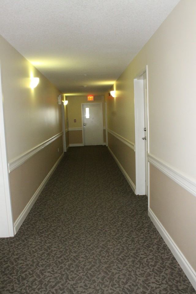 4910 50 St - Photo 2 of 4