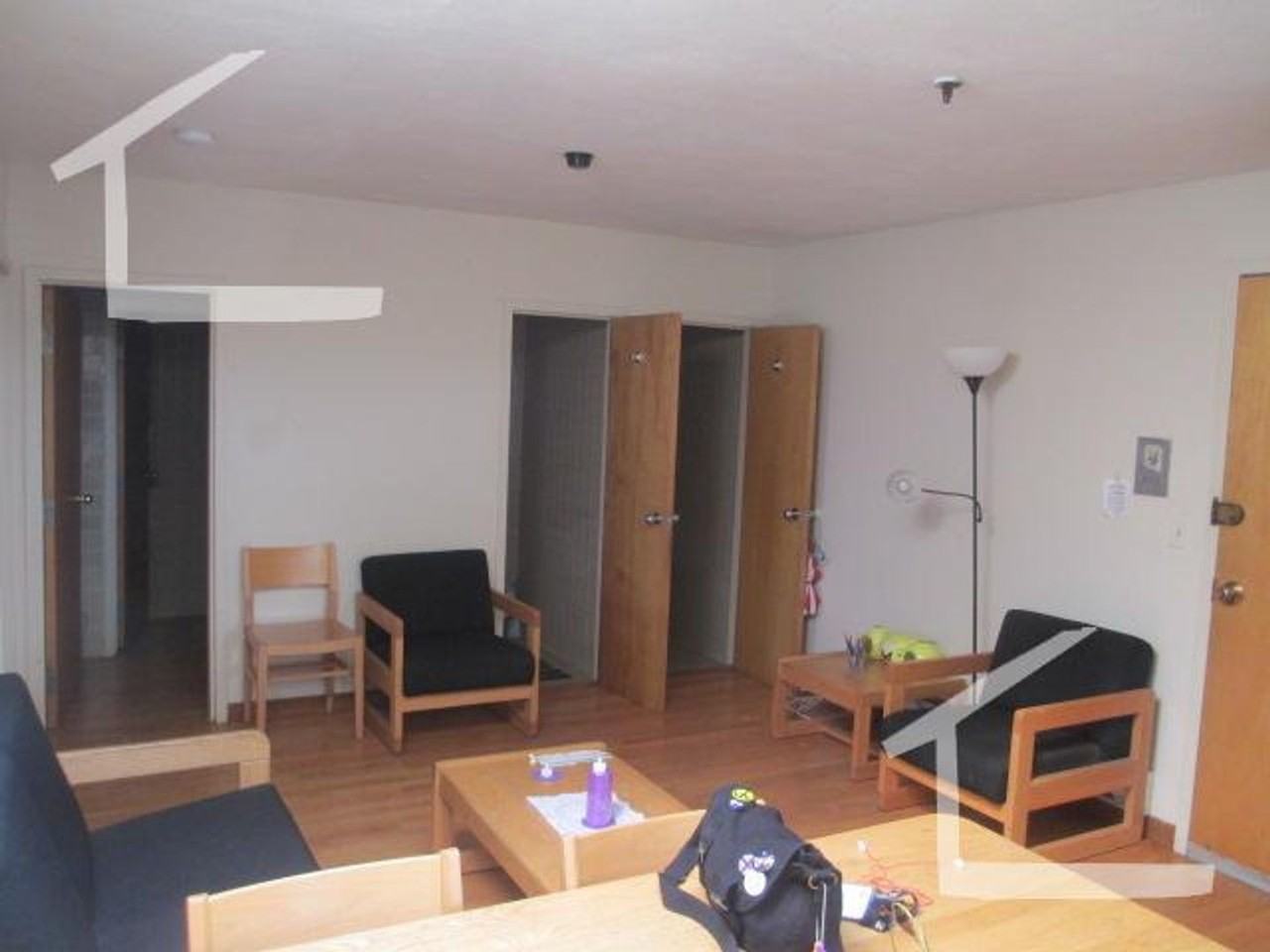 1113 Commonwealth Avenue - Photo 5 of 15