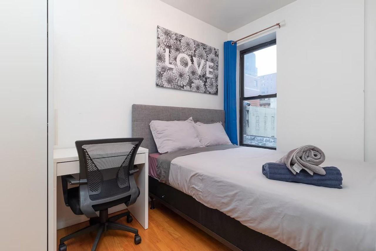 331 E 92nd St #1058692P - Photo 3 of 35