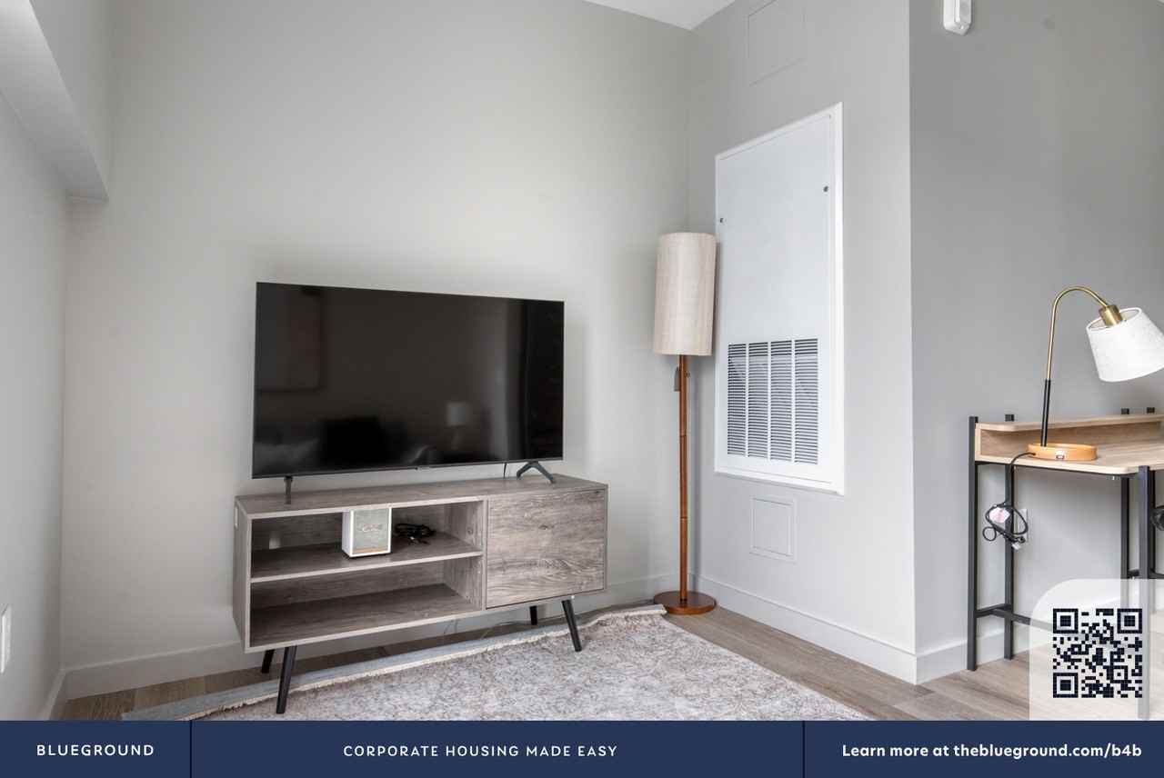 1550 Soldiers Field Rd #998 - Photo 6 of 20