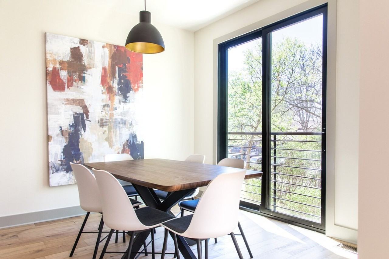 305 Ne B St #1221841P - Photo 4 of 50