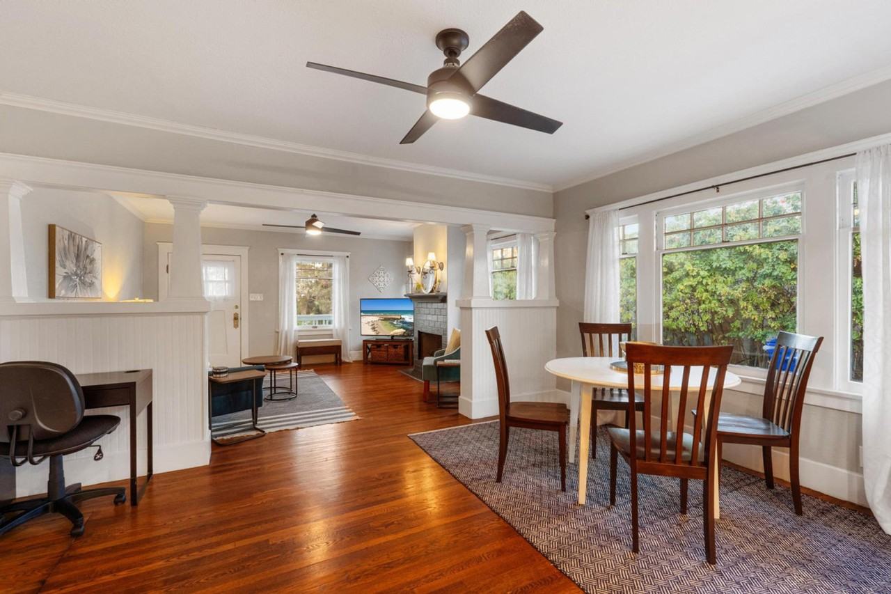 1520 31st Street #1241580P - Photo 2 of 38