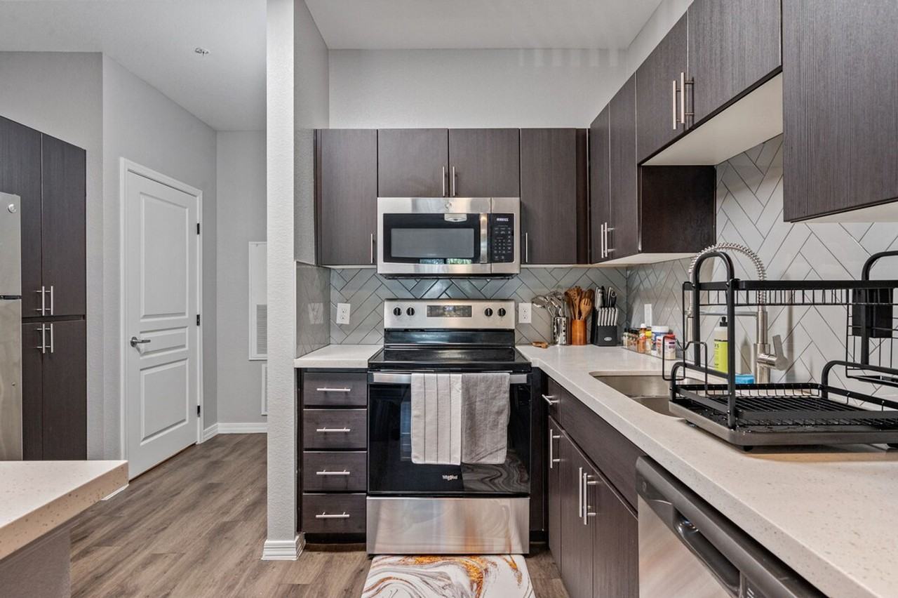 2507 W Villa Rita Dr #1244299P - Photo 7 of 32