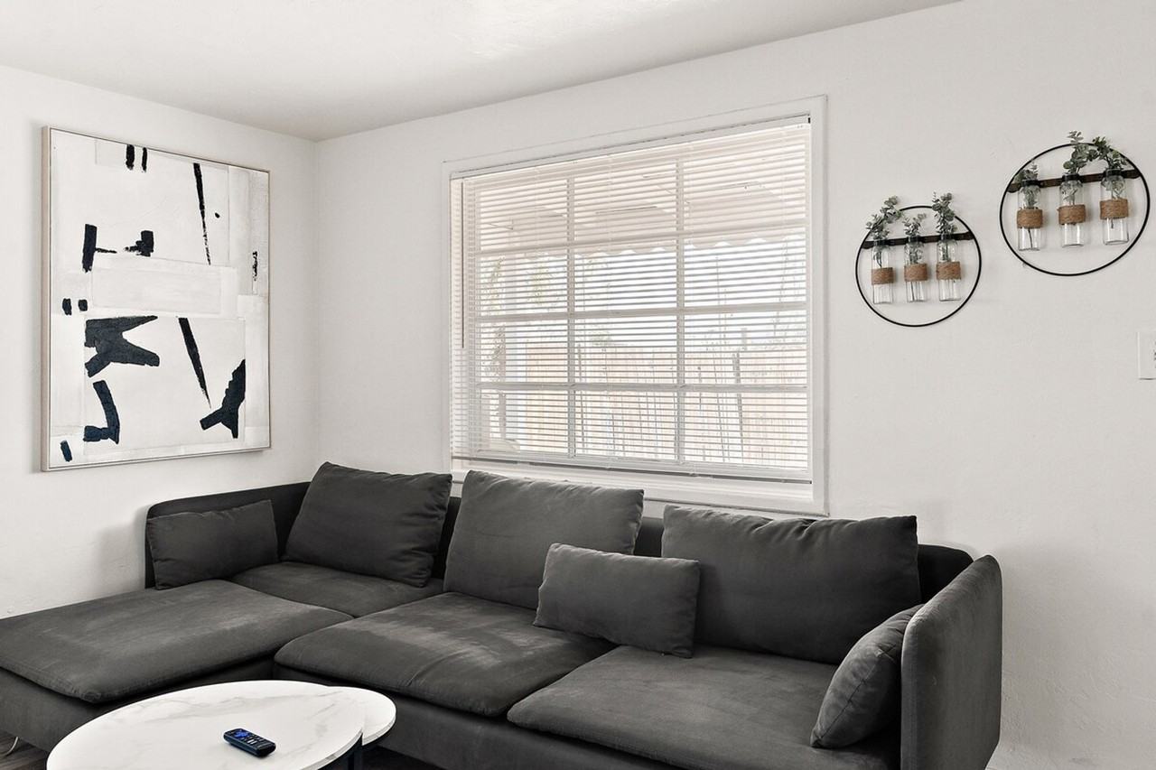 704 W Main St #1244338P - Photo 3 of 18