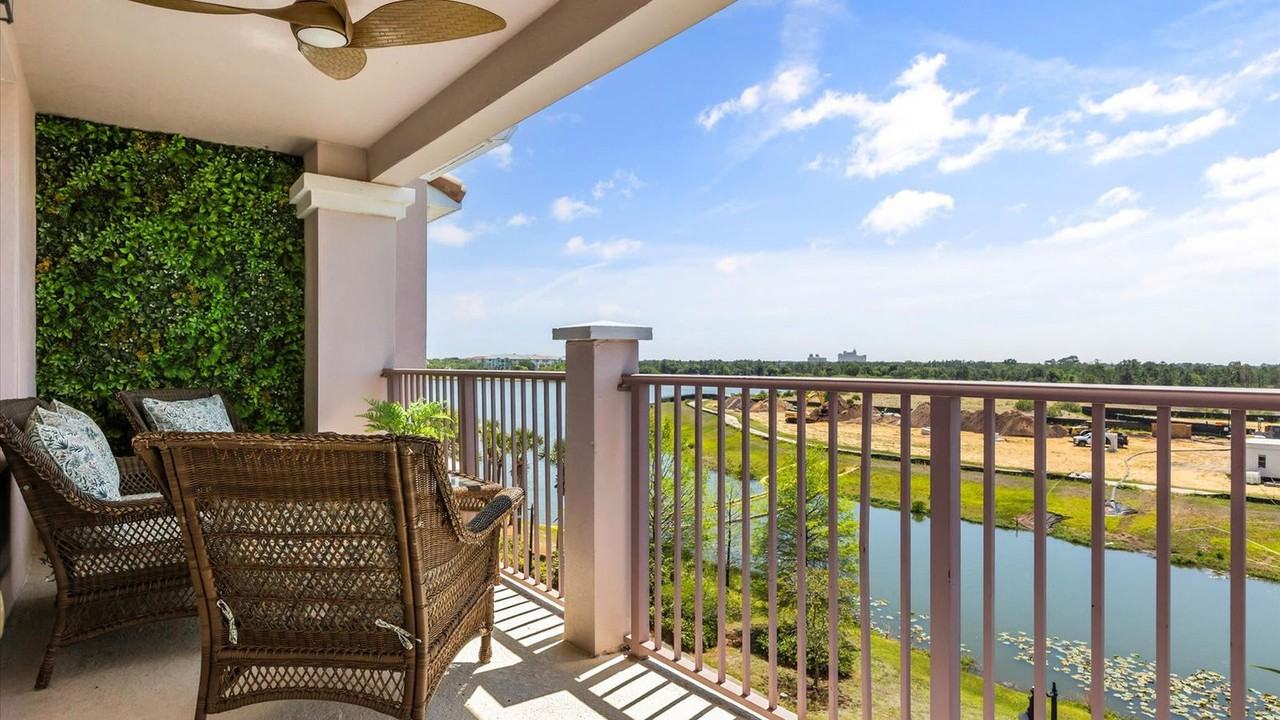 5048 Shoreway Loop #1244718P - Photo 5 of 46