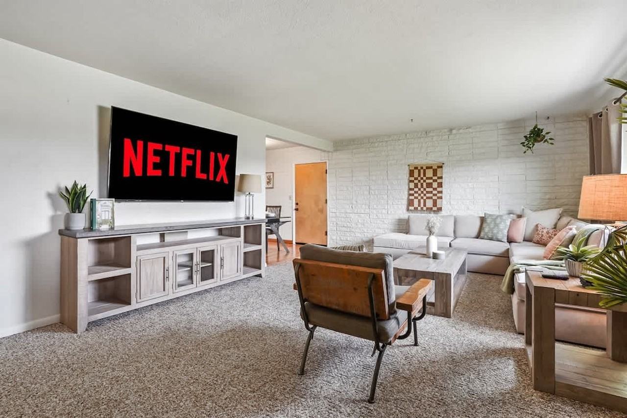 2519 N Middleton Rd #1250625P - Photo 3 of 39