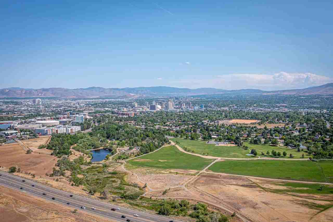 629 Tarn Way #1250767P - Photo 6 of 33