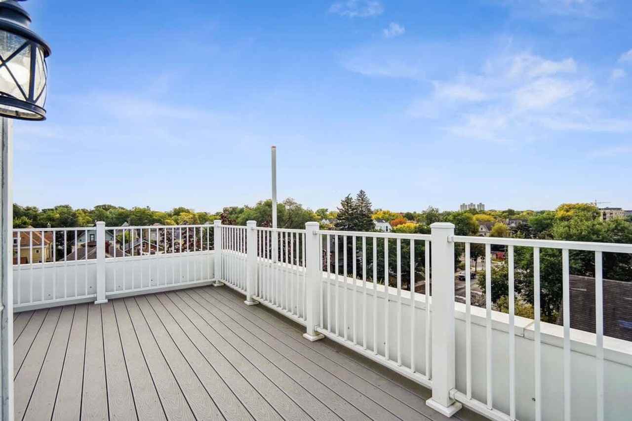 2424 Lyndale Avenue South - Photo 7 of 78