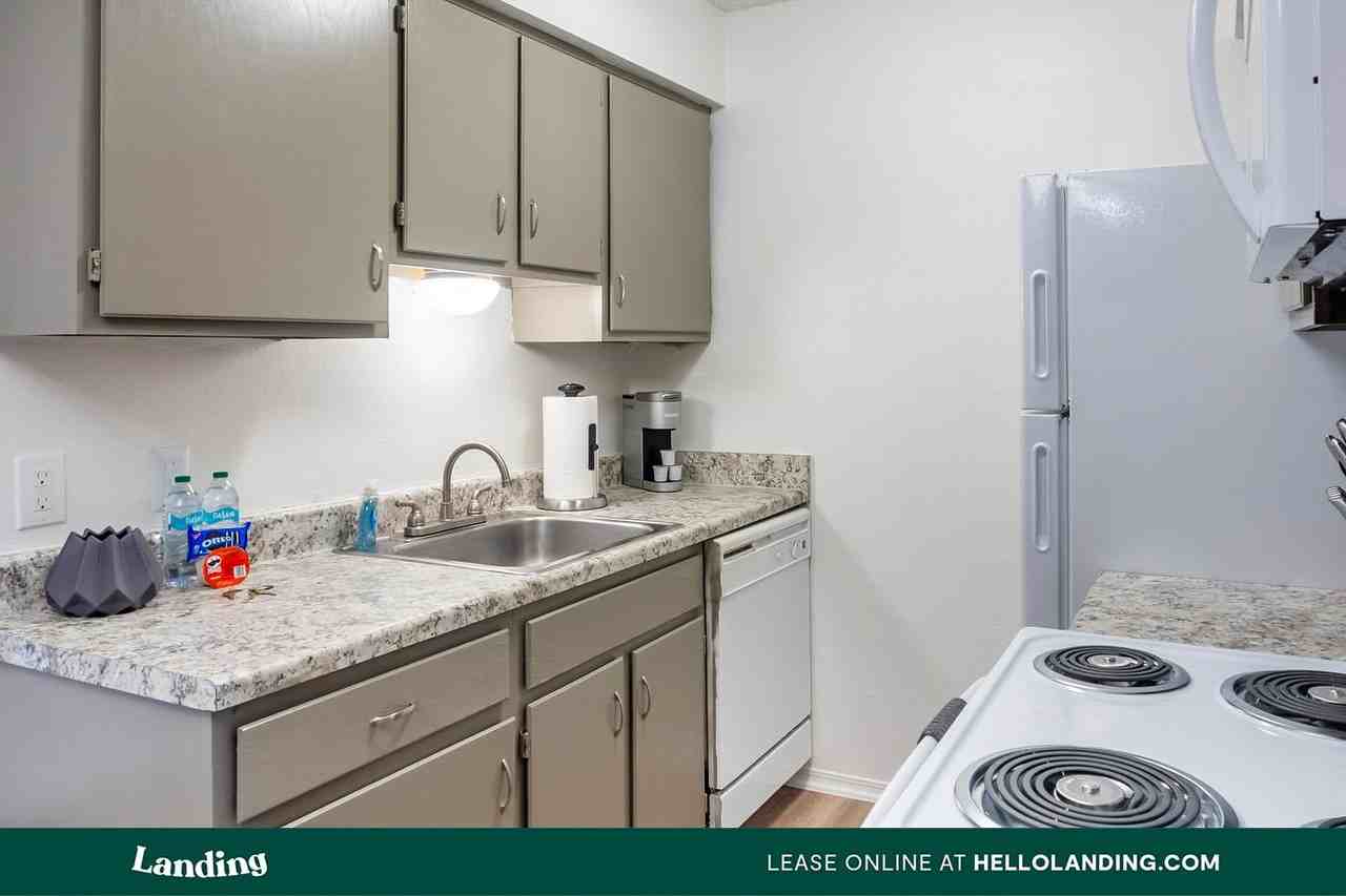 6326 S 107th E Ave - Photo 7 of 50