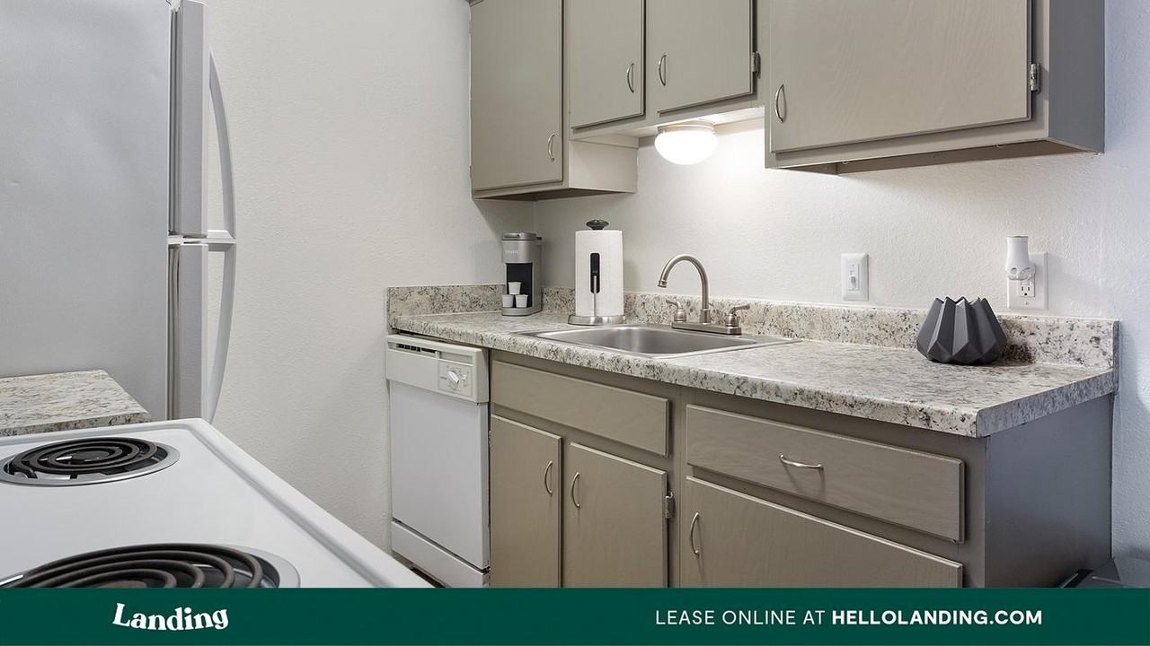 6326 S 107th E Ave - Photo 6 of 50