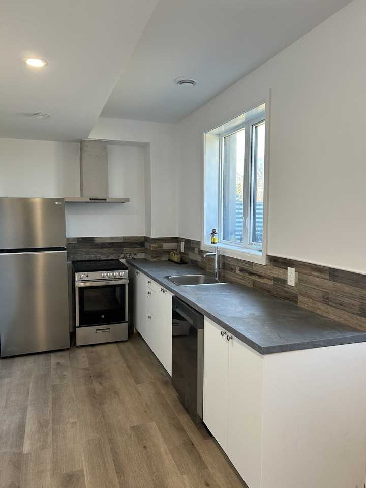 3 Chestnut Street #B - Photo 3 of 15