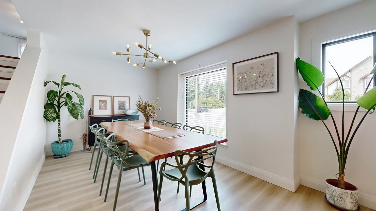 1943 Fairport Road - Photo 3 of 25