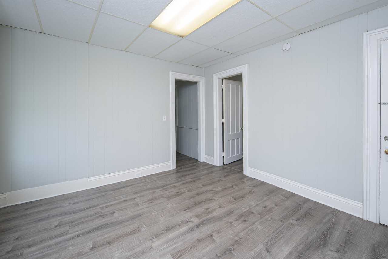 8 Stow Ave #1 - Photo 5 of 22