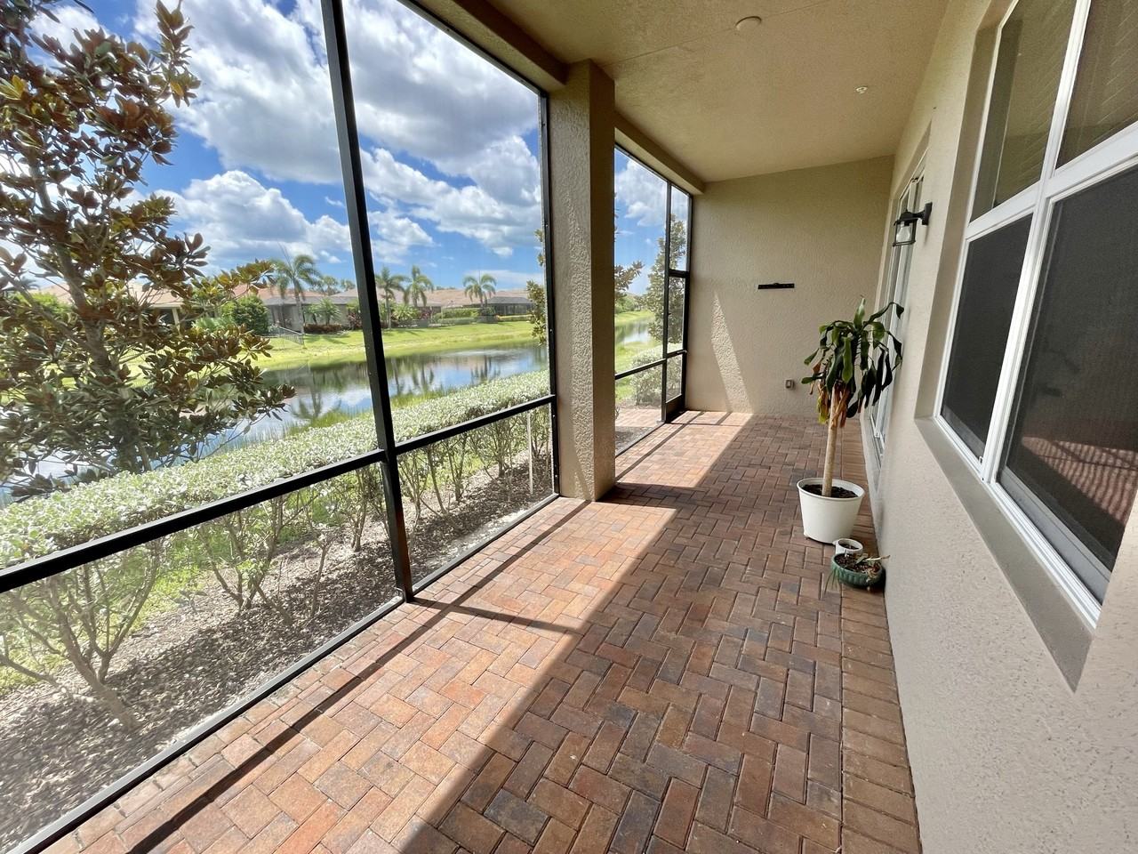 6532 Monterey Pt #102 - Photo 3 of 49