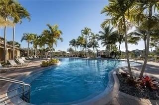 6532 Monterey Pt #102 - Photo 2 of 49