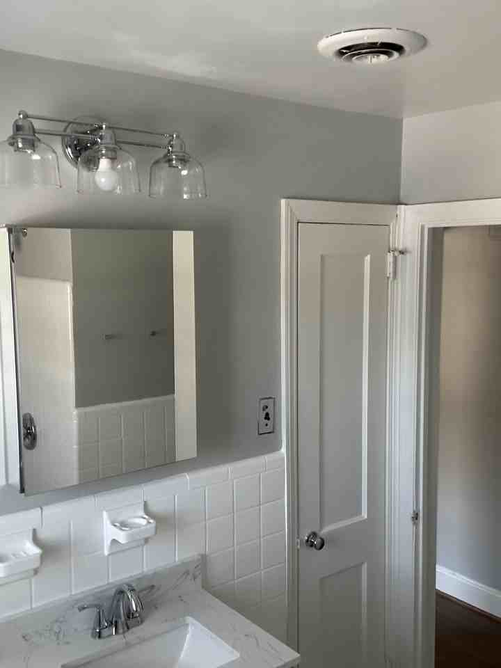 120 Cox Ave #3 - Photo 4 of 11