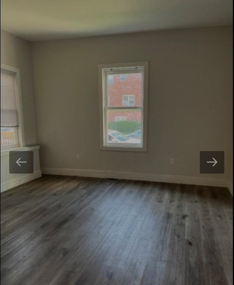 60 Myrtle Ave #1 - Photo 4 of 15