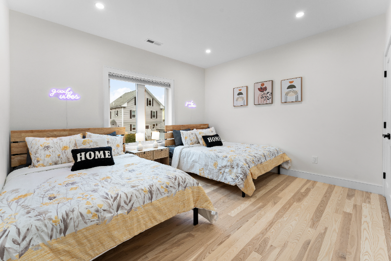 21 Bolton St #1 - Photo 7 of 20