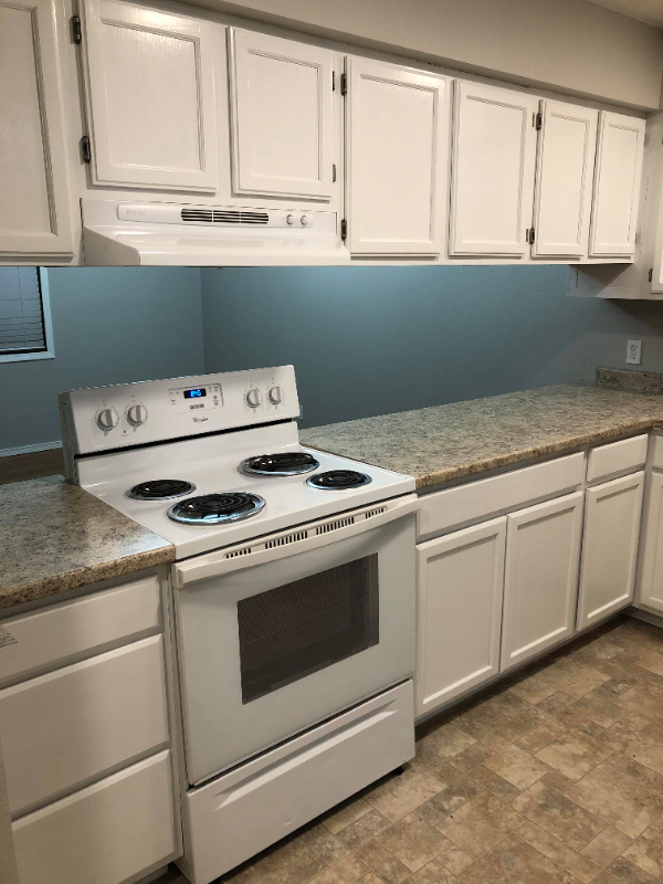 960 E Snow Hill Ave #2 - Photo 3 of 12